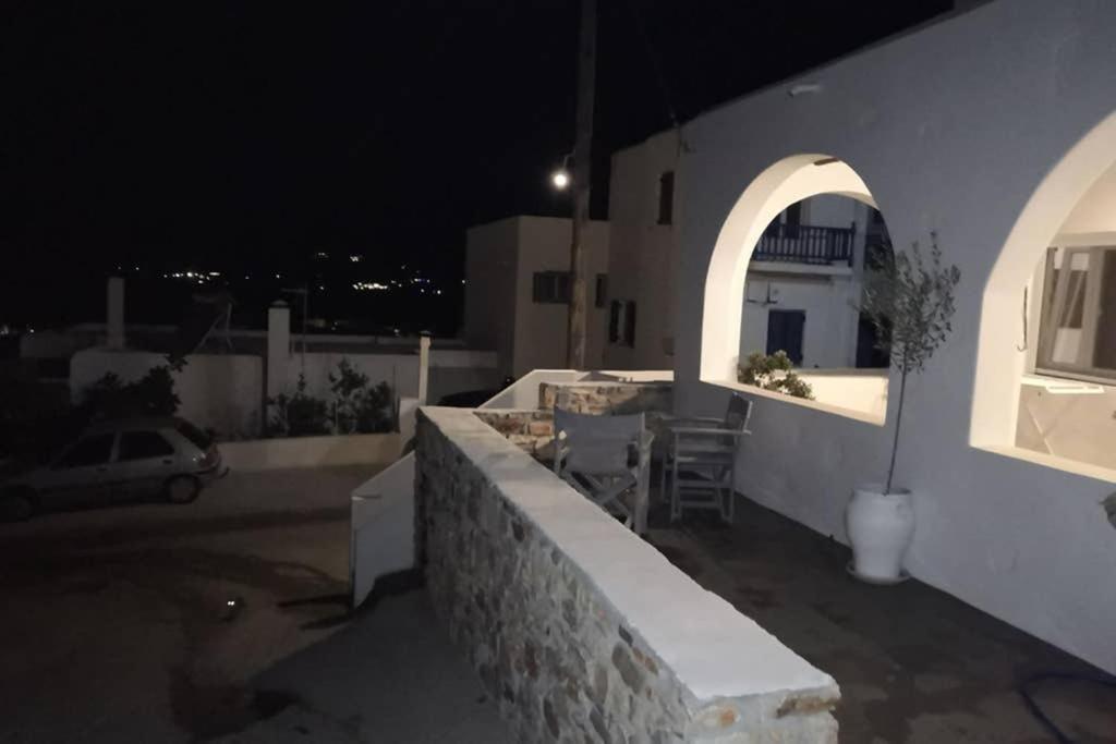 Mariannas House Apartment Науса Екстериор снимка
