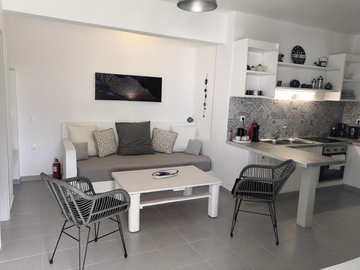 Mariannas House Apartment Науса Екстериор снимка